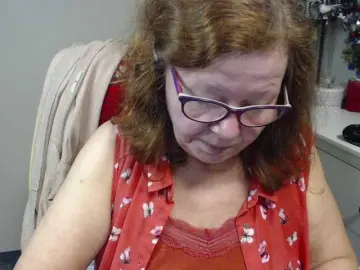 Flirty-adele  live sex cam