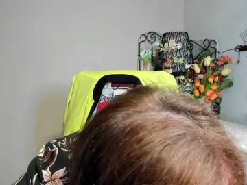 Flirty-adele  live sex cam