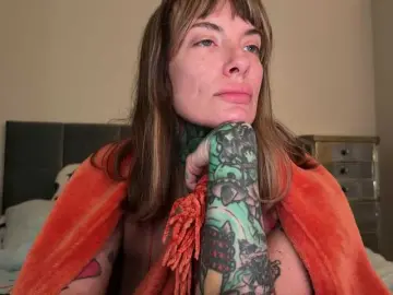 Iiixbostonxiii  live sex cam