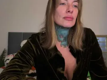 Iiixbostonxiii  live sex cam