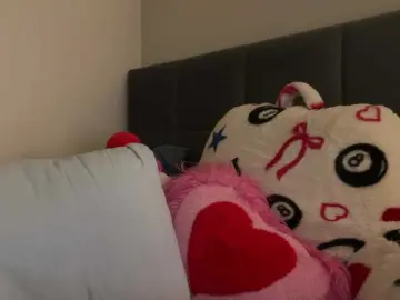 Iiixbostonxiii  live sex cam