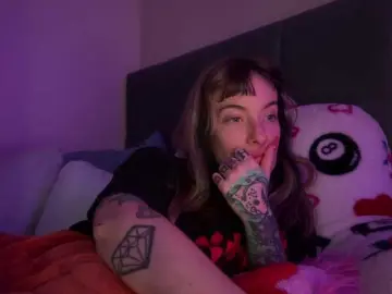 Iiixbostonxiii  live sex cam