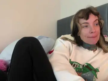 Iiixbostonxiii  live sex cam