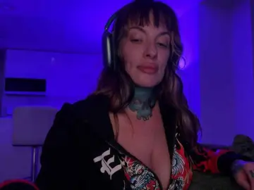 Iiixbostonxiii  live sex cam