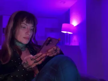 Iiixbostonxiii  live sex cam
