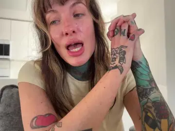 Iiixbostonxiii  live sex cam