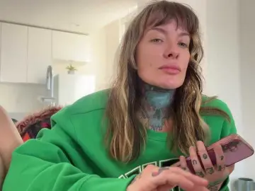 Iiixbostonxiii  live sex cam