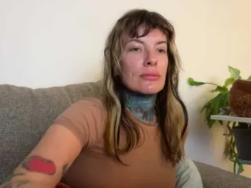 Iiixbostonxiii  live sex cam