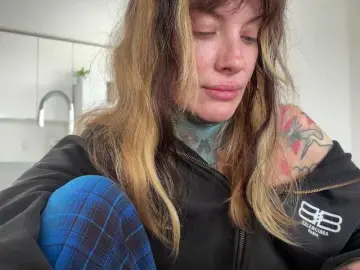 Iiixbostonxiii  live sex cam