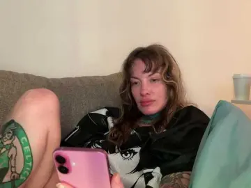 Iiixbostonxiii  live sex cam