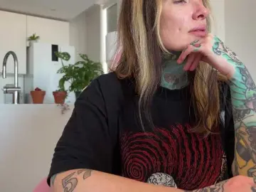 Iiixbostonxiii  live sex cam