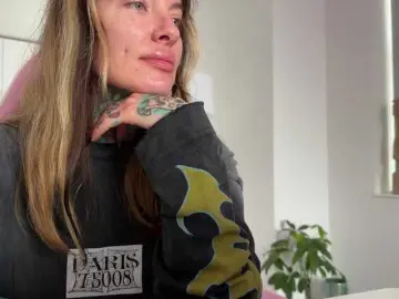 Iiixbostonxiii  live sex cam