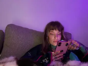 Iiixbostonxiii  live sex cam