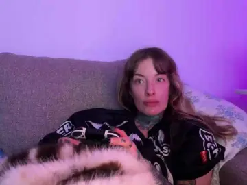 Iiixbostonxiii  live sex cam