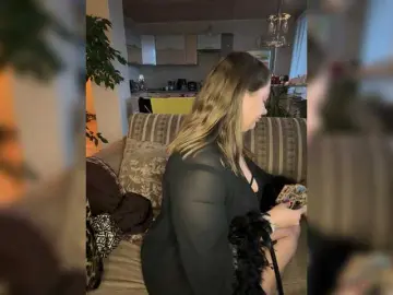 LinkaMaliiinkaa  live sex cam