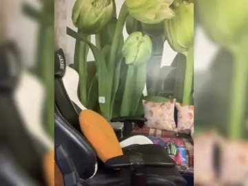 Milana40  live sex cam