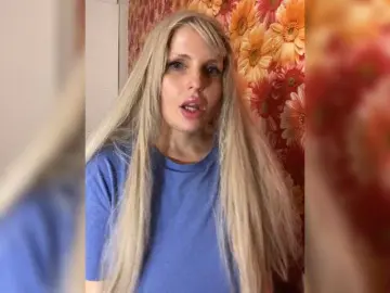 Milana40  live sex cam