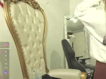 SAAYA-TAY  live sex cam