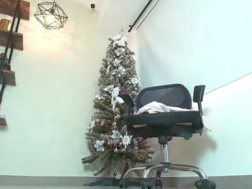 Victoria-Collins  live sex cam