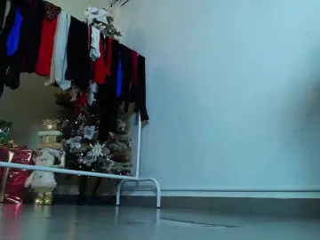 Victoria-Collins  live sex cam