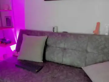 Helen-scott  live sex cam