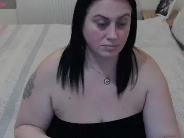 Lisette-  live sex cam