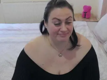 Lisette-  live sex cam