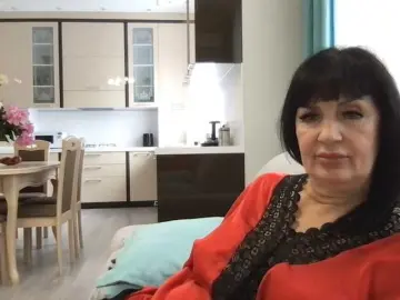 Mmiissiiss1  live sex cam