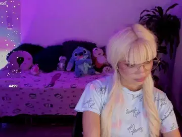 Nataly-29  live sex cam