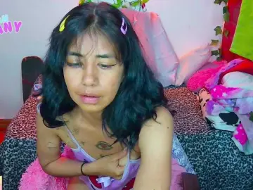 Roxanbunny  live sex cam