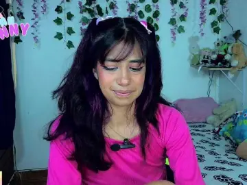 Roxanbunny  live sex cam