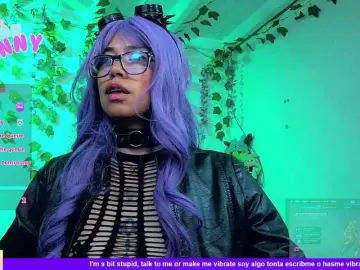 Roxanbunny  live sex cam