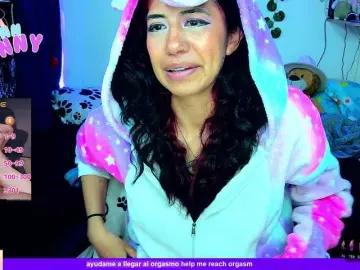 Roxanbunny  live sex cam