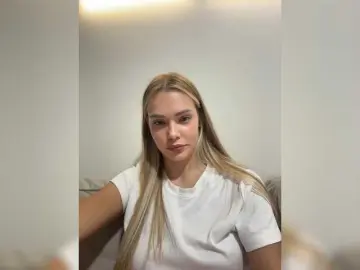 CrystalFairy  live sex cam
