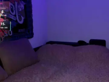 HeyNanno  live sex cam