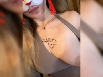 Lapo4ka-1a  live sex cam