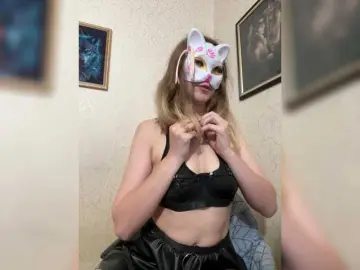 Lapo4ka-1a  live sex cam
