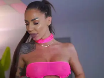 RaquelleVon  live sex cam