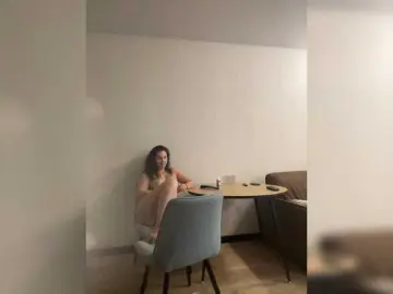 Golden-cobra99  live sex cam