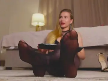 Tashamiu  live sex cam