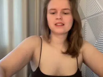 Yourqueen  live sex cam