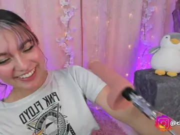 ChloeEvans  live sex cam