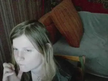 KathlynHeath  live sex cam