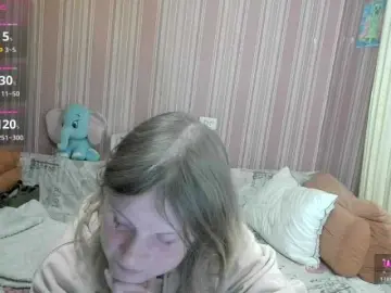 KathlynHeath  live sex cam