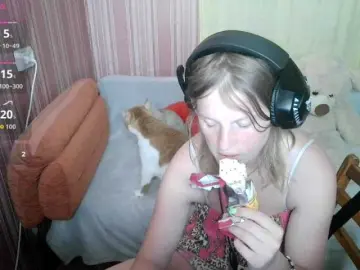 KathlynHeath  live sex cam