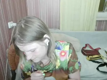 KathlynHeath  live sex cam