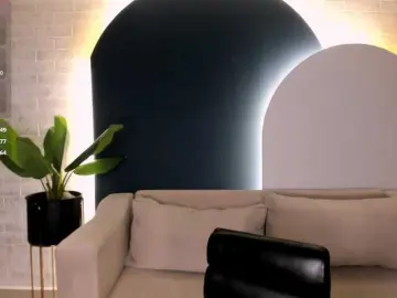 MiaSilvaX  live sex cam