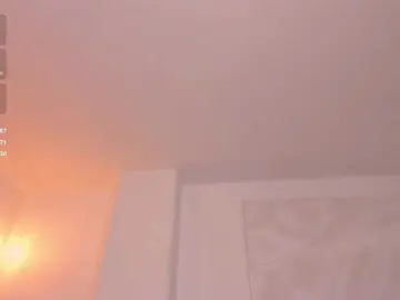 MiaSilvaX  live sex cam