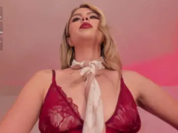 MiaSilvaX  live sex cam