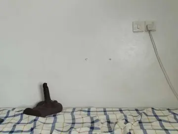 Nairobii  live sex cam